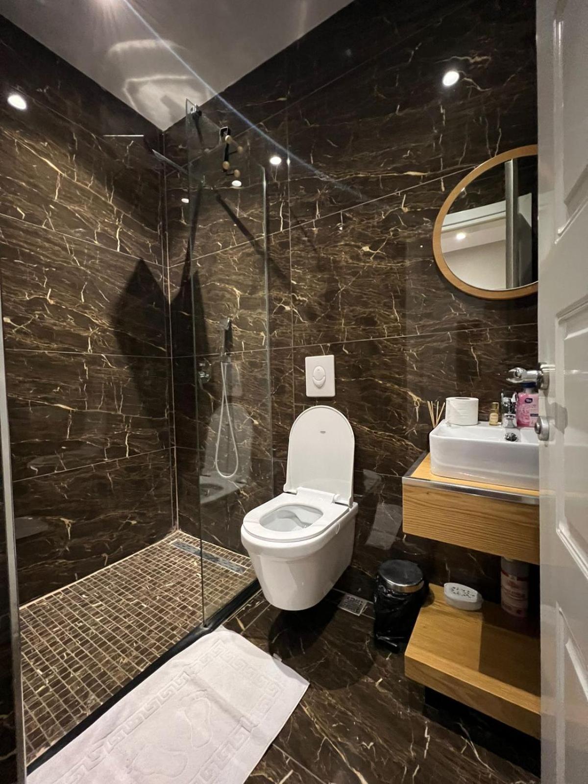 Urban Room 5 Тирана Экстерьер фото